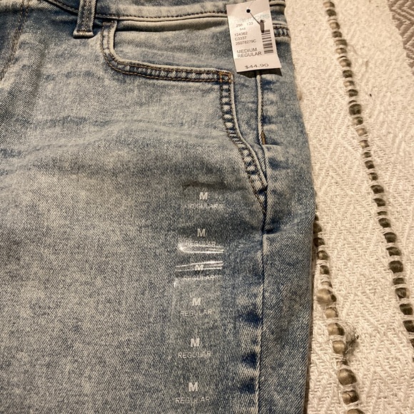 NWT Maurices High Rise Jeggings - Picture 3 of 6